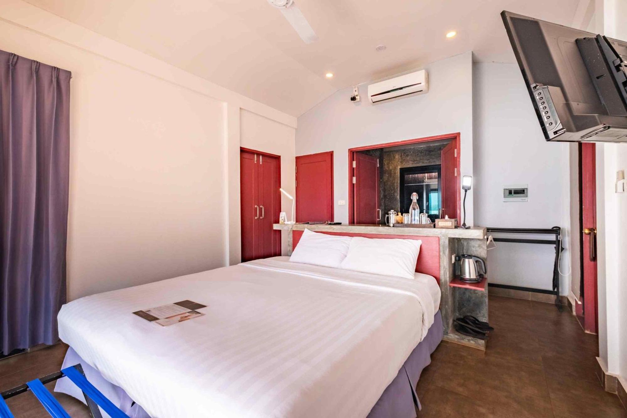 The Sanctuary Nam Ngum Beach Resort Ванг Виенг Екстериор снимка